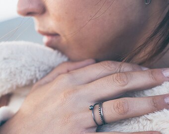 Oxidized silver braided ring | Valdrada Collection | VALUE - A09