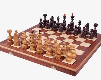 Brand New Hand Crafted Debiut Wooden Chess Set 50cm x 50cm Weighted Pieces