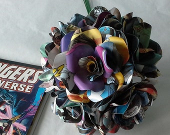 6 x Comic Book Paper Roses Paper Flowers Roses, Marvel or DC Comic Books, Paper Flowers, Superhero Themed Wedding, Fun Wedding Flowers