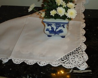 Vintage, Set of 4 NAPKINS Paper White Crochet Lace Border 18 X 18 inch set of 4 Brand New, Old Store Stock