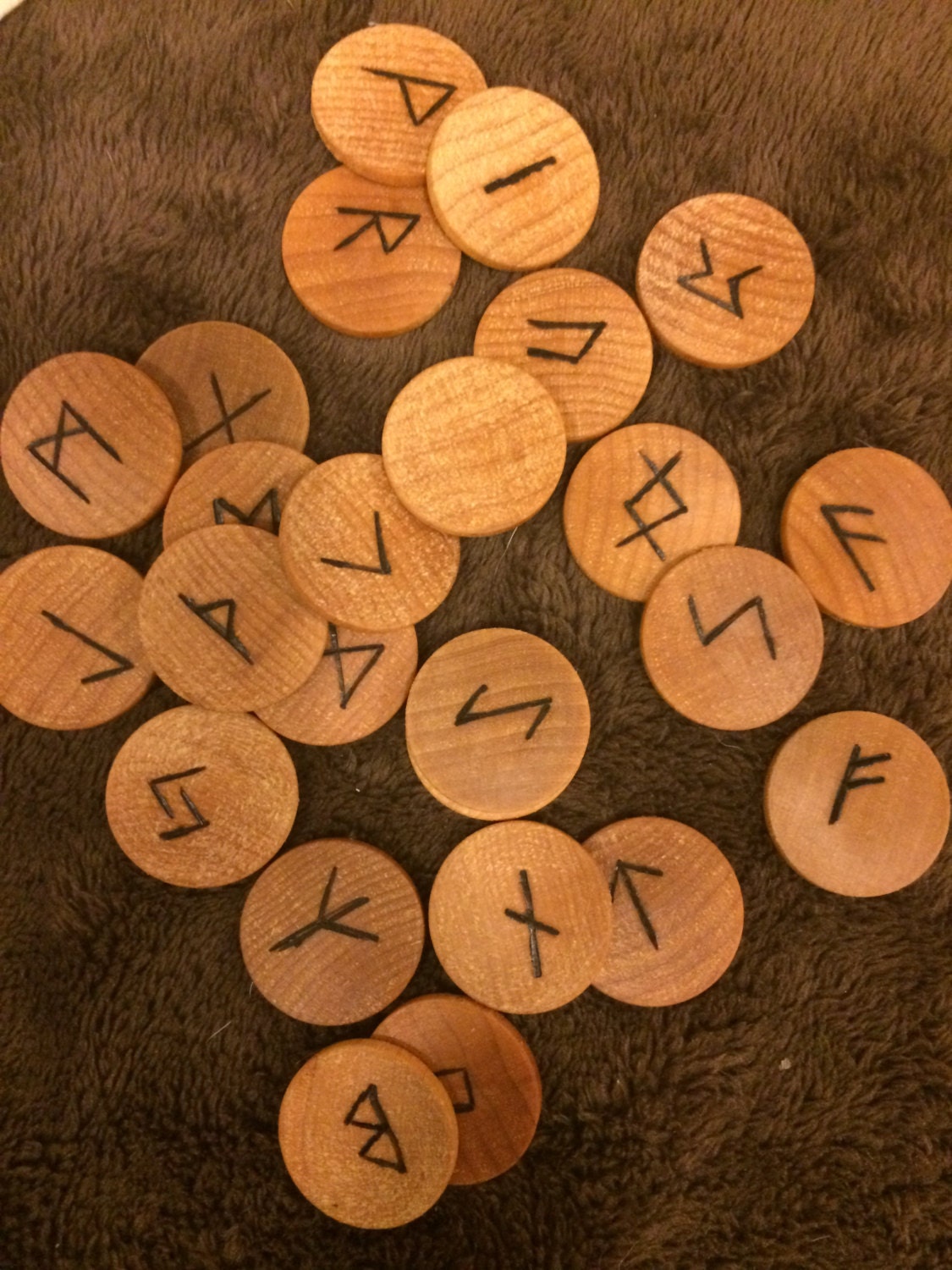 buy elder futhark runes