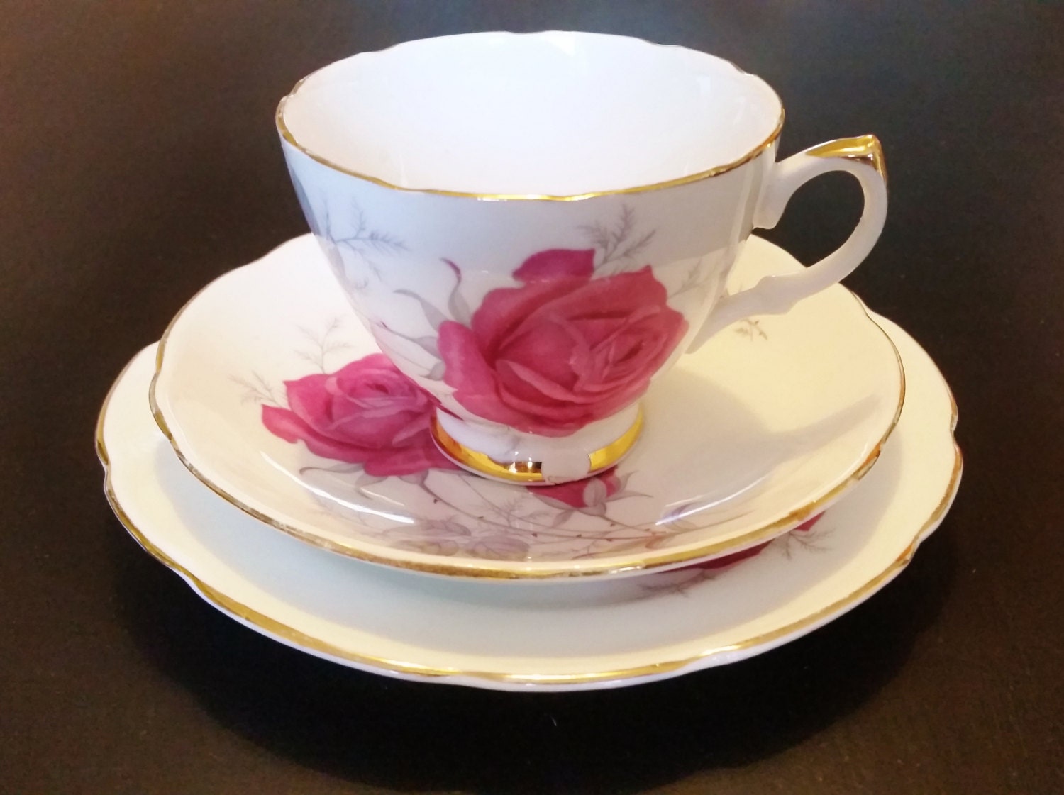 English Rose Dorchester Fine Bone China Trio Footed Tea Cup