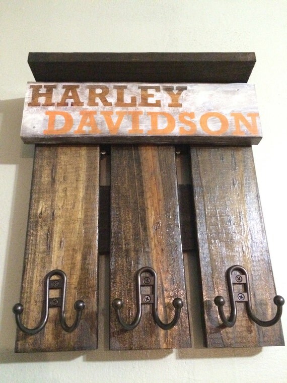 Harley Davidson key rack coat rack pallet wood by WalkInNature