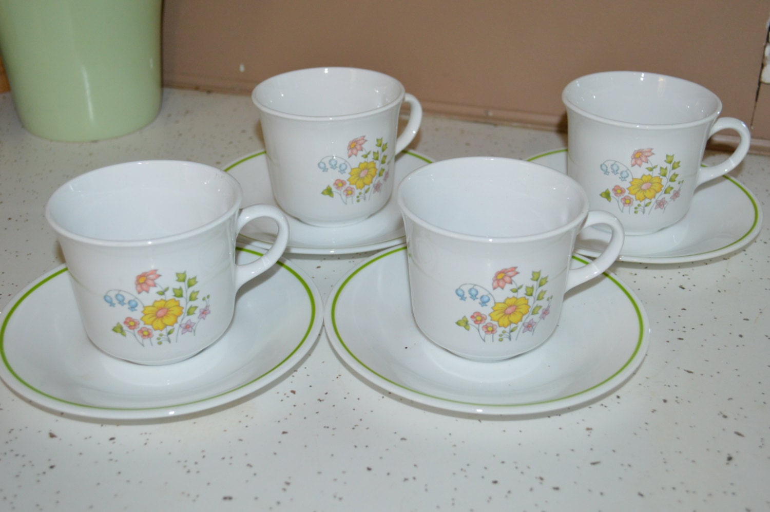 8 Piece Set of 4 Corelle Cup and Saucer Vintage Meadow Retro