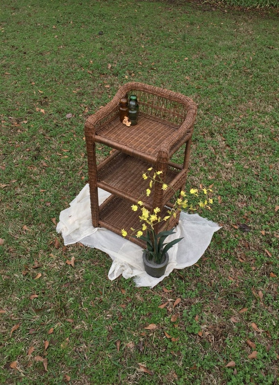 Vintage Wicker Shelf / Vintage Bathroom Floor Shelf / Three