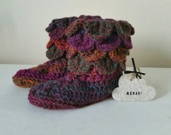 Childrens slippers. Crocodile stitch booties. vegan slippers. Classroom slippers. Gift idea. Crochet pixie boots. Handmade booties.