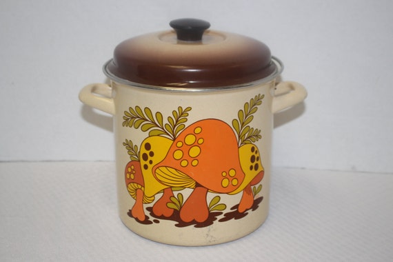 Retro Mushroom Soup Pot Vintage metal mushroom canister