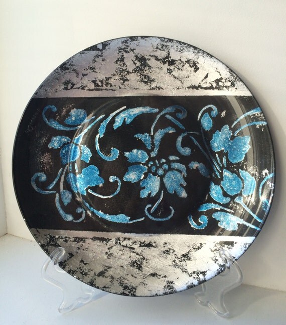 Decorative glass plate Hand painted plate Winter patterns