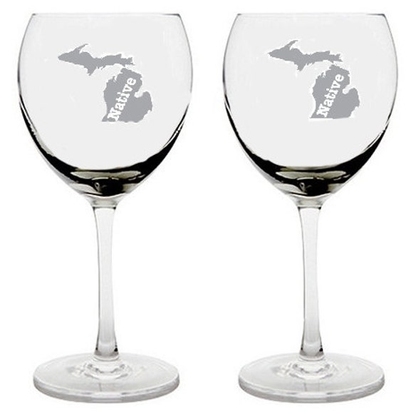 Michigan Wine GlassSet Of 2 Personalized by glassengravers