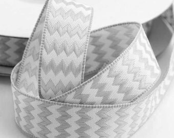 Full Reel Double Sided Zig Zag Chevron Ribbon Ribbon 15mm x 10m - Silver
