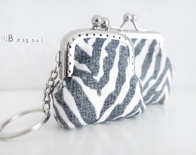 Zebra Clasp Bag, Black and White Coin Purse, Canvas Clasp Bag, Zebra Pattern Bag, Bridesmaid Gift, Handmade Clasp Bag, Keyring Coin Purse