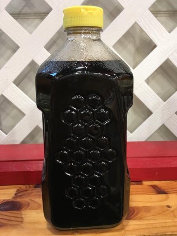 Dark Spicy Buckwheat Honey5 pound plastic by LancasterCountyHoney