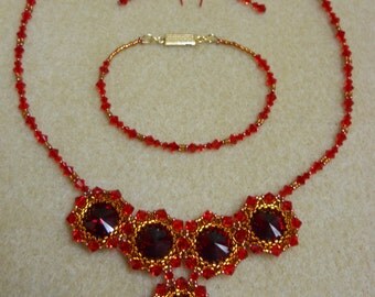 Swarovski Siam Crystal Rivoli Necklace Set w/ Gold Plated Clasp