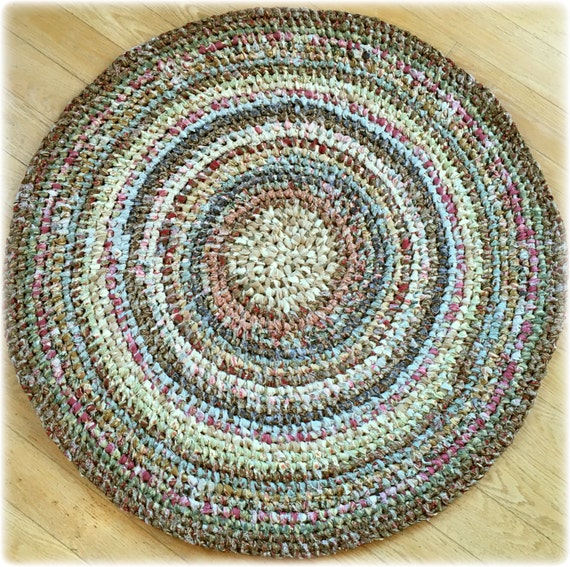 Amish Knot Rag Rug a.k.a. Toothbrush Rug Country Cottage