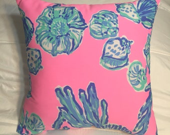 New Pillow made with Lilly Pulitzer Barefoot Princess fabric, 2 sizes available