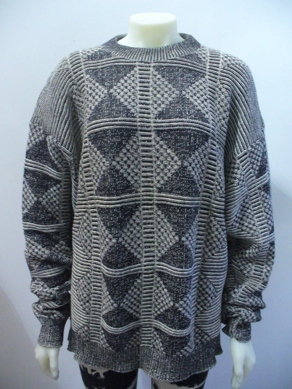 Vintage Black and White Patterned Sweater by Blim on Etsy