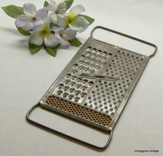 Vintage Cheese Grater Rusty Metal Food Grater Rusty Cheese