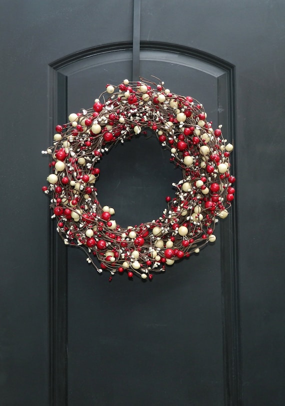 Red and White Wreath Holiday Wreath Valentine Wreath