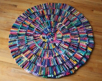 T Shirt Rag Rug Rainbow Circular Round Shabby Cottage Chic Log Cabin Rustic Navy Blue Red Pink Green Purple Gold 49 in-US Shipping Included