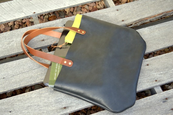 Slim Leather Tote