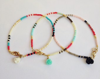 Multicolor tiny bead bracelet, Simple bead bracelet, layering bracelet, boho modern bracelet, extra thin bracelet, rose charm