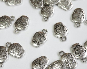 10 Sugar Skull Charms Day of the Dead skeleton antique silver 18x12mm P21061AS
