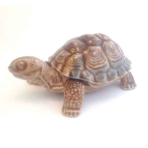wade tortoise figurines