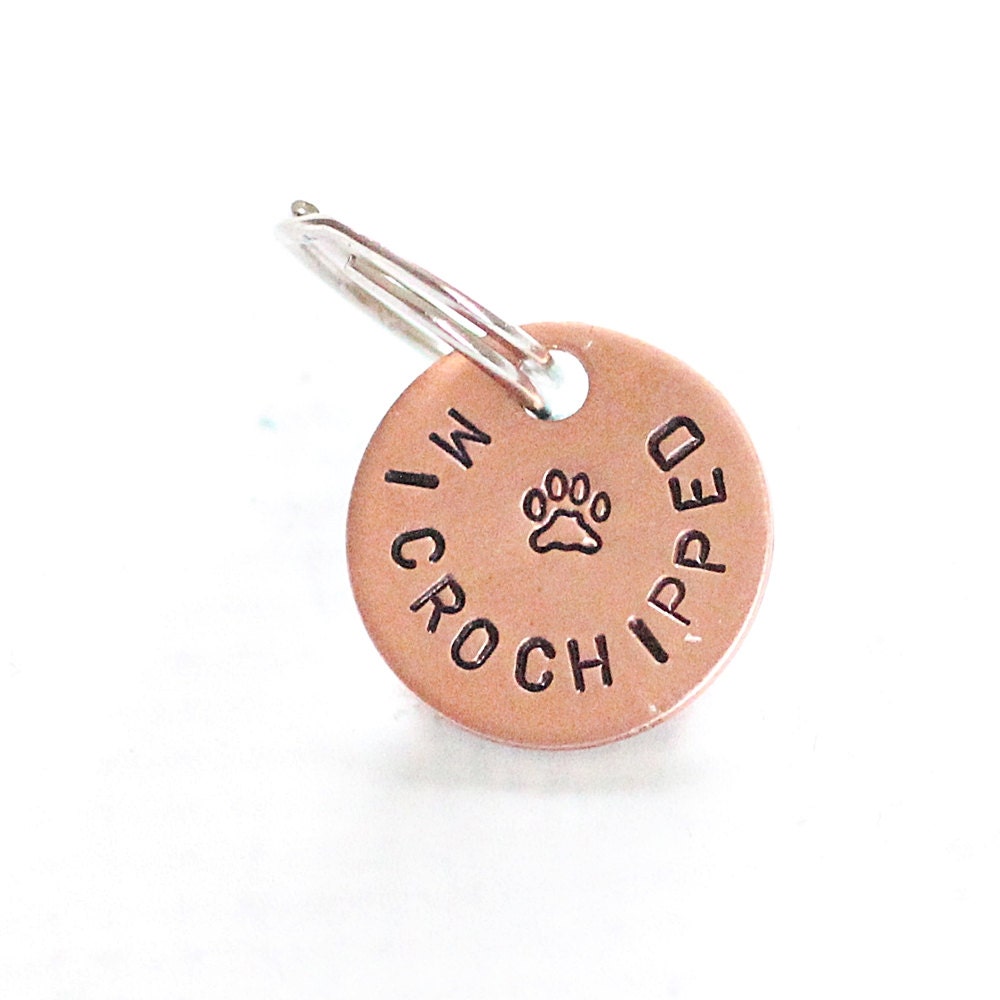 Microchipped Pet Tag with Paw Print Microchip Tag