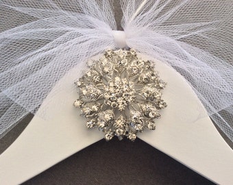 Vintage Look Jeweled Bridal Hanger, Personalized Wedding Dress Hanger, Bridal Shower,