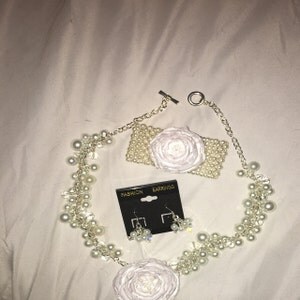 Buyer photo Carolyn Troche, who reviewed this item with the Etsy app for iPhone.