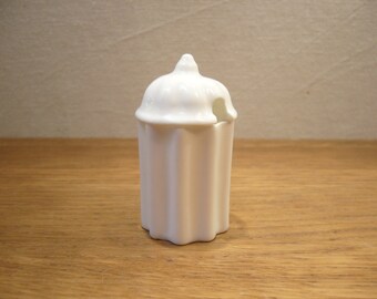 Antique 1900s Royal Worcester white bone china mustard pot with fluted sides and lid