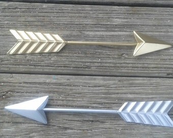 Arrow wall decor, horizontal hanging arrow, silver arrow, gold arrow, dorm room decor, wall decor