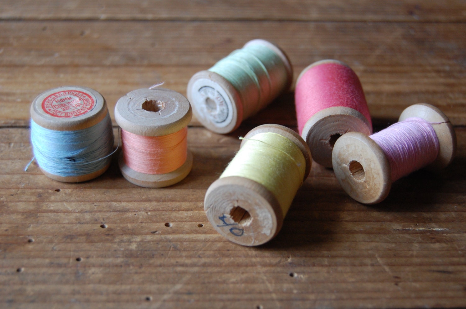 Vintage sewing thread spools Set of 6 vintage wooden thread