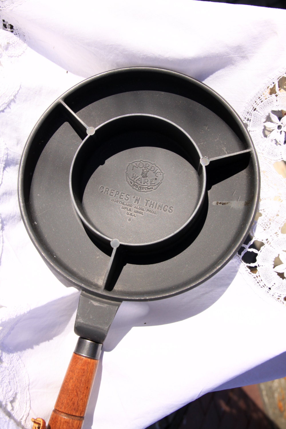 Vintage Nordic Ware Crepes N'Things crepe pan excellent