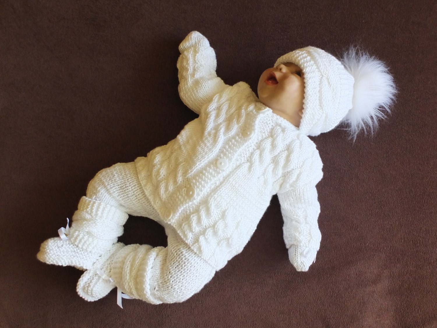 White Baby coming home outfit Knitted baby clothes