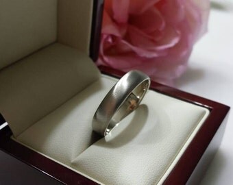 950 Platinum 18kt 14kt gold 5mm wedding band domed and comfort fit mens wedding band 14kt rose wedding 14kt yellow gold 14kt white palladium