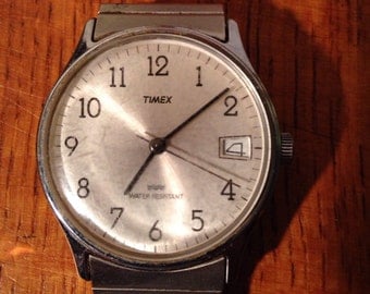 Vintage Timex Wind Up Silver Stretch Band Unisex Working Wrist Watch Woman Sport Time Keeper lcww