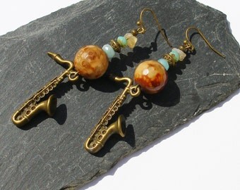 httpsimg1etsystaticcom13109236696il_340x2701018135981_8avgjpg