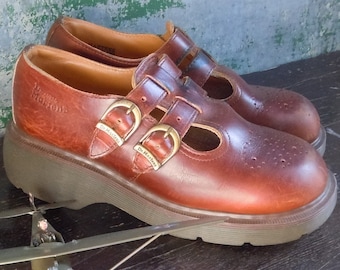 Vintage Doc Martins Mary Janes / UK Size 5 / Broken in with miles to go !