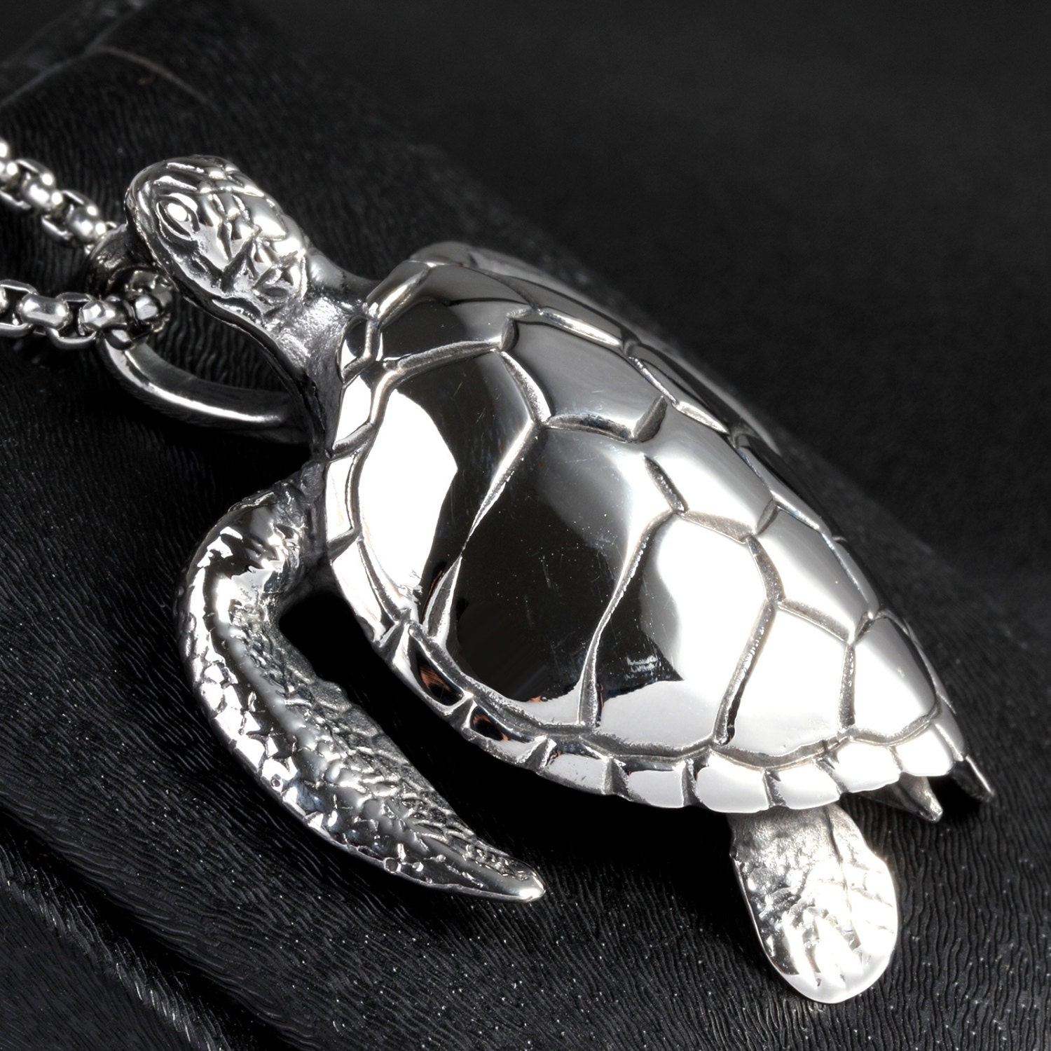 Sea Turtle Pendant Stainless Steel Men's Necklace Chain