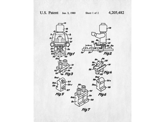 lego minifigure patent drawing