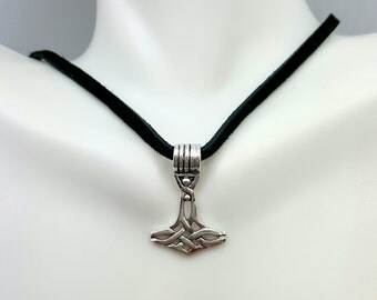 Sterling silver Thor hammer necklace. Mjölnir. Asgard. Viking necklace. Norse. Avengers. Valhalla. Celtic knot Thor hammer pendant.Mens gift