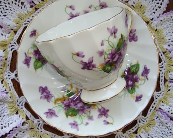 Royal Chelsea "Spring Violets" English Bone China - Vintage Tea Cup and Saucer - Multiple Purple Violets