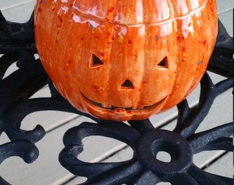 Halloween - Pumpkin - Jack O Lantern - Ceramic Pumpkin - Ceramic - Home Decor - Decoration - Light Up - Halloween Decor - Light Up Pumpkin -