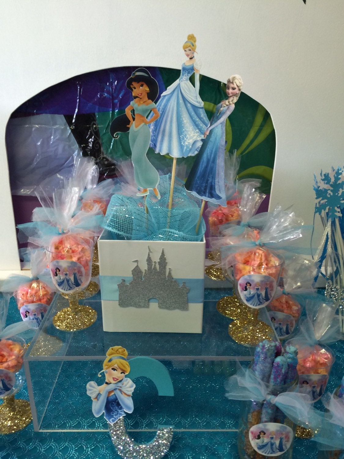 Disney Princess Centerpiece we can use any characters