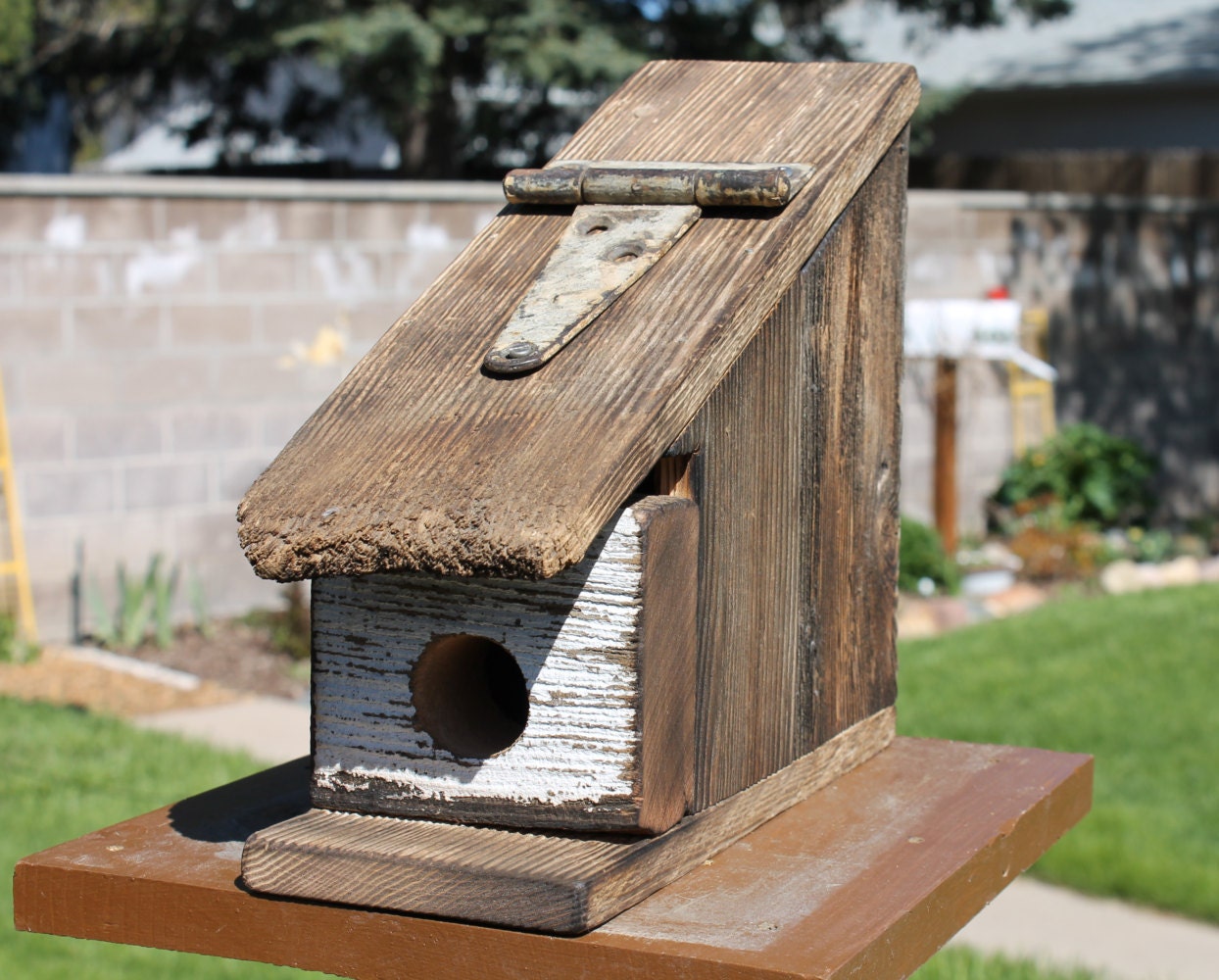 Big Hinge Birdhouse by RosewoodKreations on Etsy