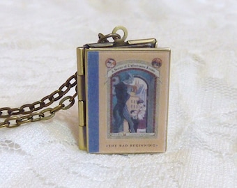 A Series of Unfortunate Events Story Locket
