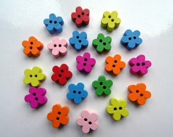 20 Wooden Flower Buttons #EB54