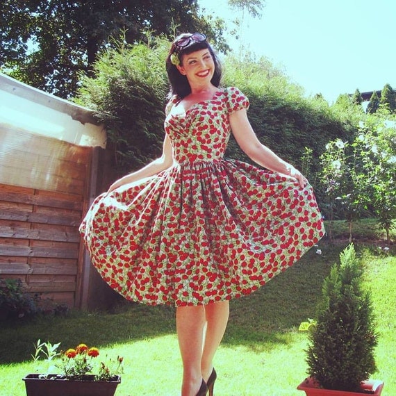 Items similar to Pinup dress 'Petal dress in Ladybirds', cap sleeve ...