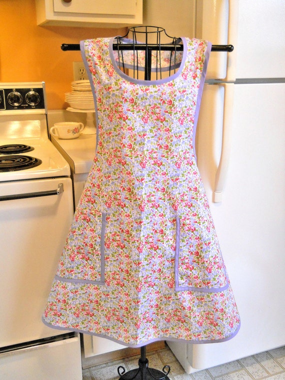 Old Fashioned Grandma Style Full Apron MADE by TheFortiesRevisited